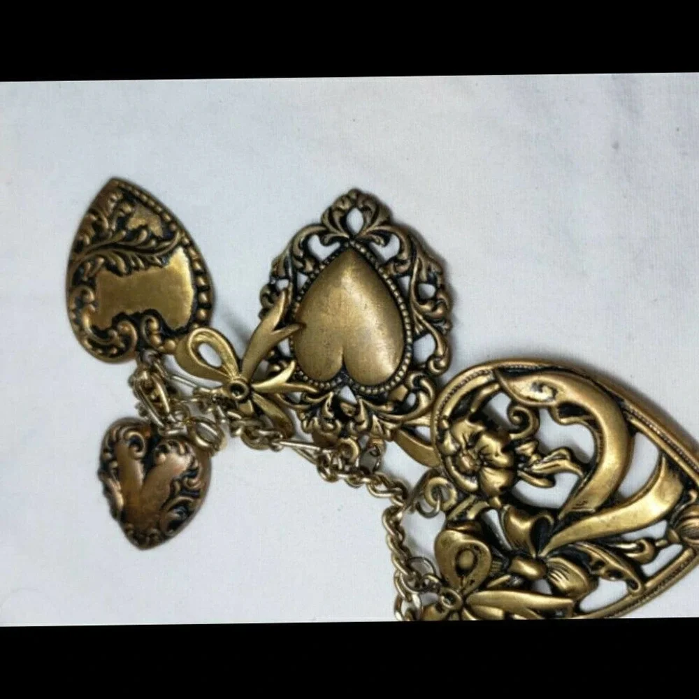Vintage Gold Metal Heart Hearts & Bows Charm Bracelet Puffy Hearts Valentines